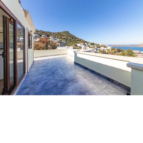House with Sea and Mountain View in Yalikavak