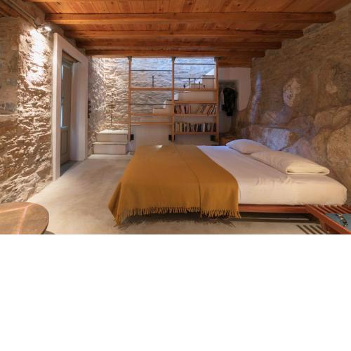 house λ