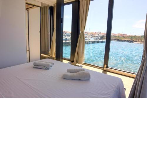 HOUSEBOAT Blue Lagoon Stintino