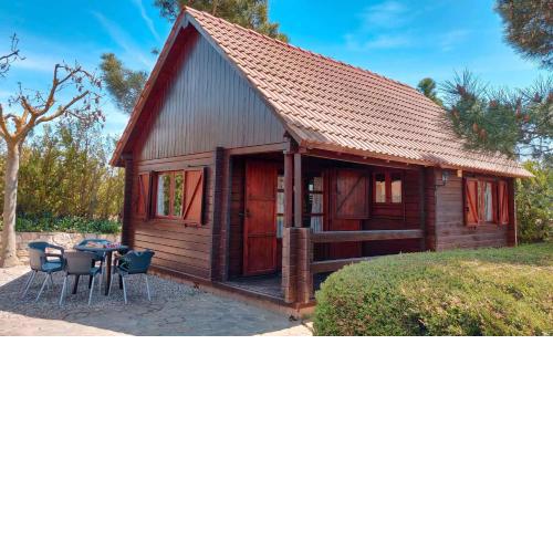 Houses and Apt. in Prades 3881