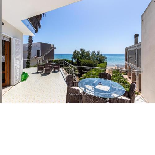 HouseVillas - Baia delle Sirene