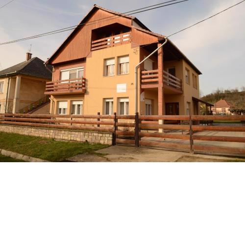 Hutasori Guesthouse