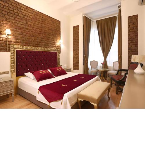 Hutsuite Hotel