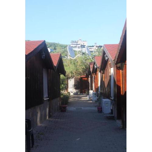 Huzur Pansiyon ve Cay Bahcesi