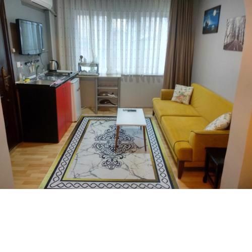 hygienic affordable central accommodation near metro