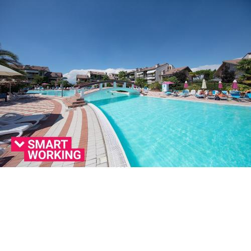 I Ciliegi 1-09 con piscina by Wonderful Italy