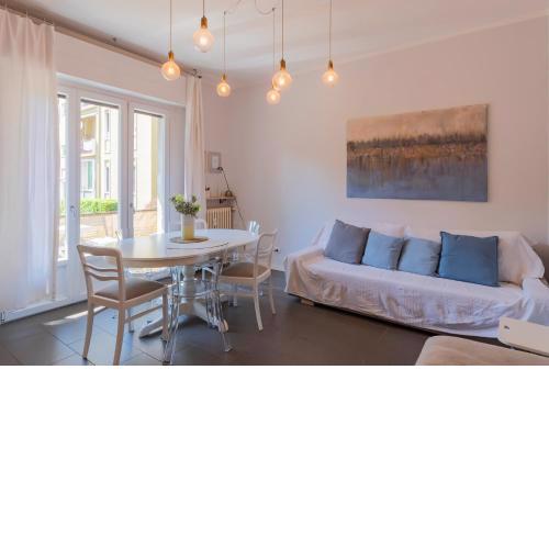 I Host Apartment - Medeghino