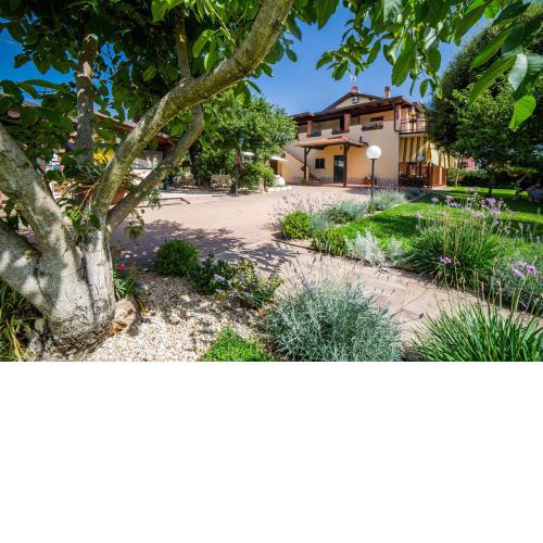 I Lecci Guesthouse