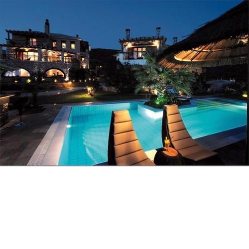Iakovakis Suites & Spa