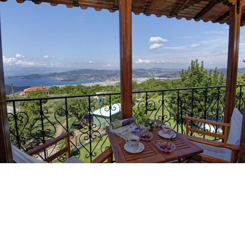 IATROU HOUSE- villa WITH INCREDIBLE VIEW