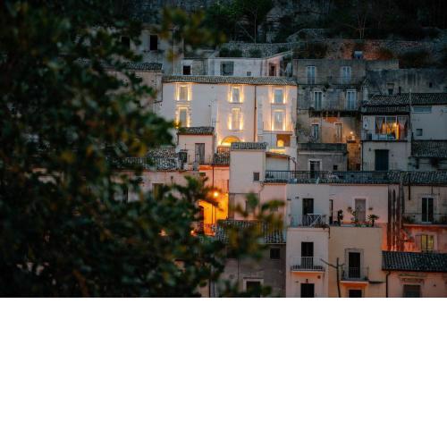 IBLA ROOMS