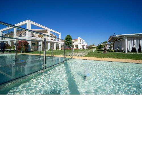 iConic Resort & Grand Spa