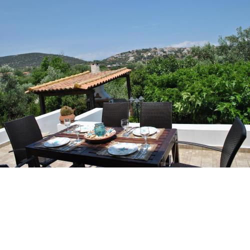 Ideal Home near the beach
