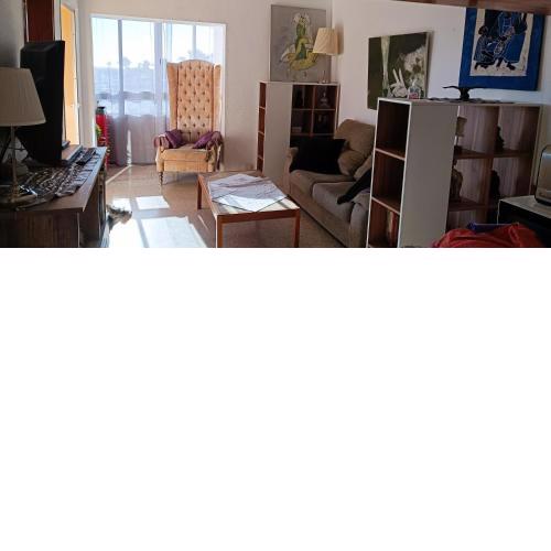 Ideal location Very spacious apartment