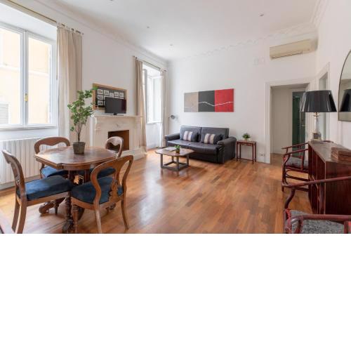 iFlat Elegant Apartment in 18th century Palace