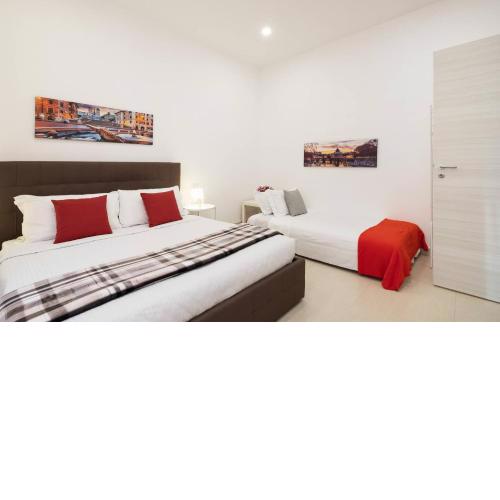 iFlat Lovely and Bright 2 bed flat near Termini