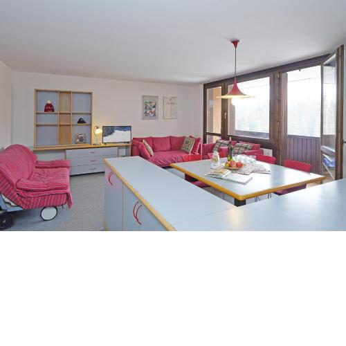 iFlat Spacious apartment with an amazing mountain views