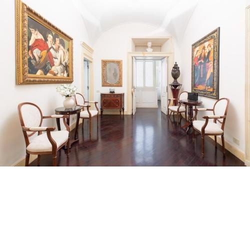 iFlat Spanish Steps Luxury and Historical Apt