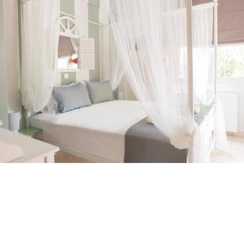 Ikies Luxury Apartments