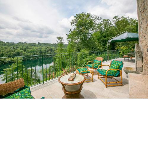 Il Borghetto The Country Court River - Happy Rentals