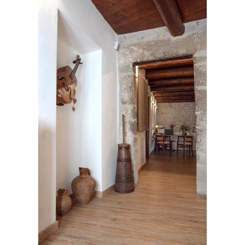 Il borgo Casteldelci