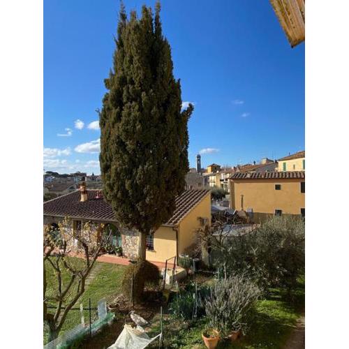 Il Cipresso Toscano Fibra e comfort nel cuore del Chianti Cozy flat in the heart of Chianti Smart working!