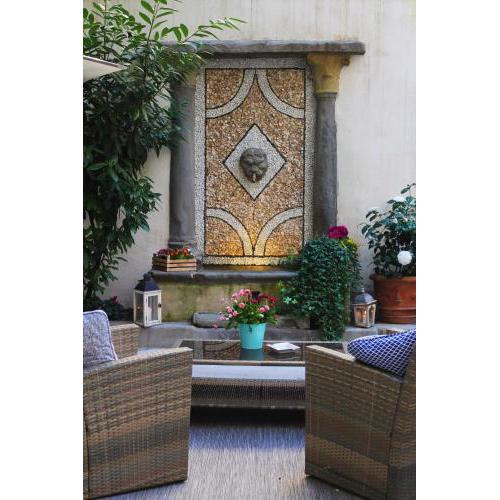 Il Cortile di Elisa & our flats