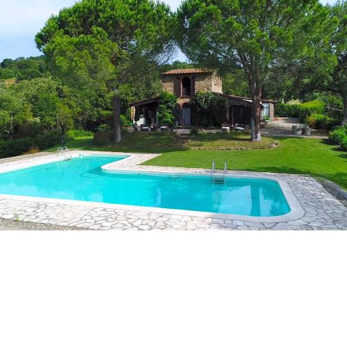 Il Falco - Rustico-Villa mit privatem Pool in Alleinlage