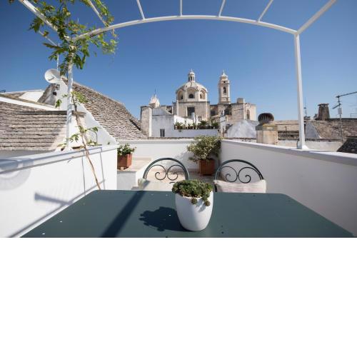 Il fiore nel borgo