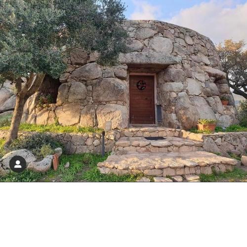 Il Nuraghe del lago Coghinas