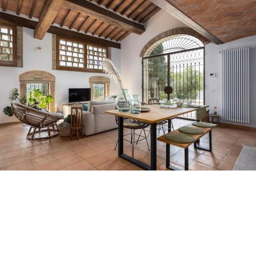 IL PODERINO - LUSSUOSO CASOLARE DI DESIGN