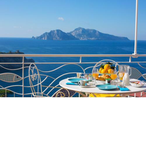 Il Sogno di Lina Sorrento Coast Capri View