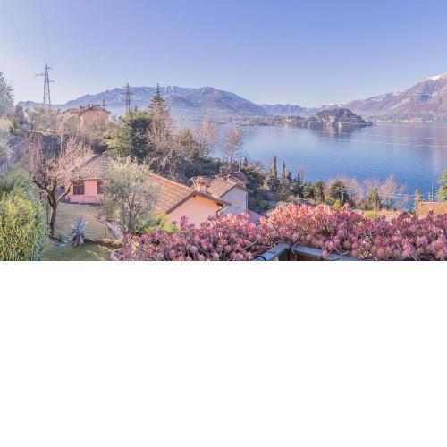 Il Tramonto sul lago Varenna