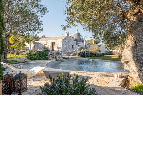 Il Trullo degli Ucci with pool & parking