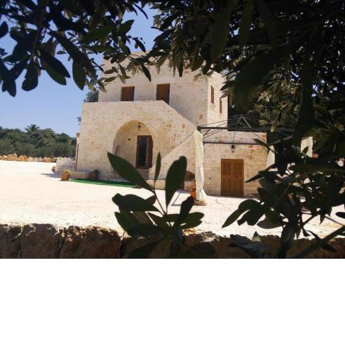 Il Trullo e la Pietra