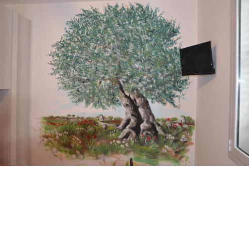 IL VECCHIO ULIVO