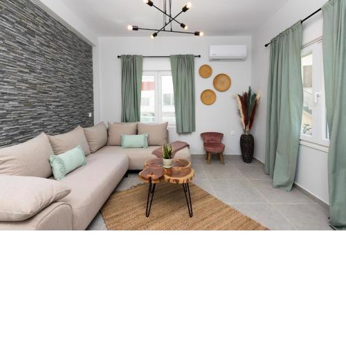 Iliana & Sarra Apartment 2