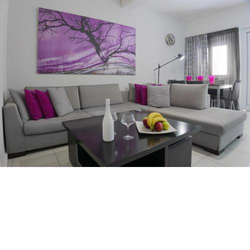 Iliana's Relaxing Beach House