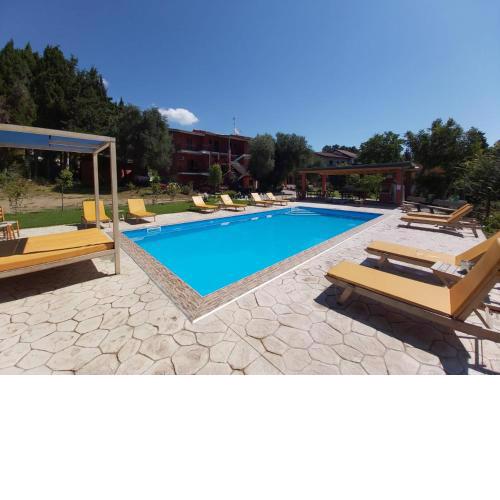Ilias Apartments