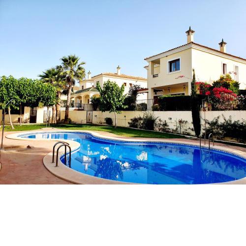 Impresionante villa PISCINA JARDÍN ALTAONA GOLF