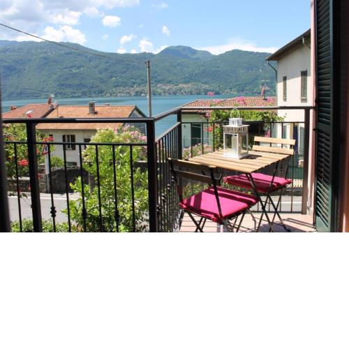 In centro Ca' Leandro Vista lago