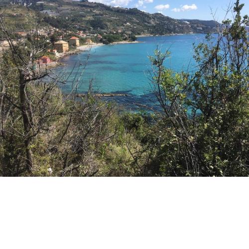 Incantevole Bungalow indipendente a due passi mare