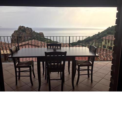 INCANTEVOLE TERRAZZA SUL MARE wifi e piscina
