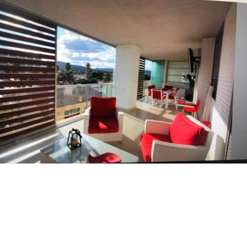 INCREIBLE APARTAMENTO EN PRIMERA LINEA DE PLAYA DE PEÑISCOLA