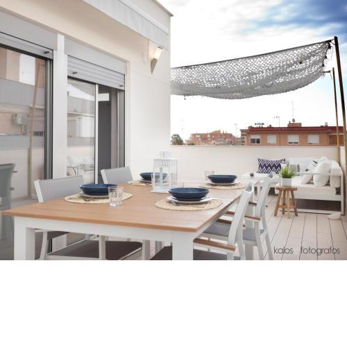 Increible ático con vistas al Mediterraneo. Wifi!!
