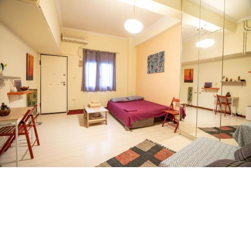Independent Apartment at Lykavitos 1 bed 2 pers