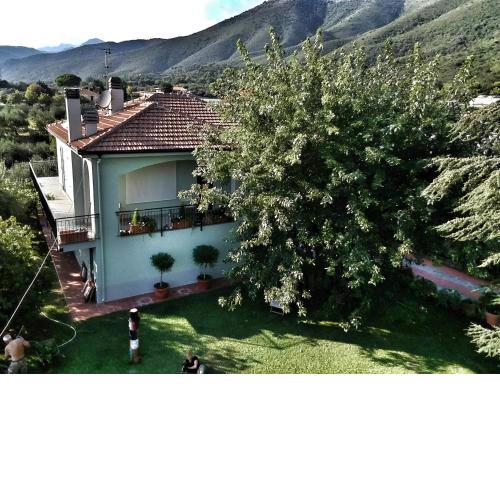 Independent apartment with a fabulous patio - Casa Penny