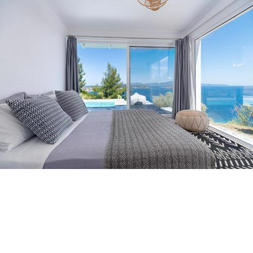 Indigo Boutique Home