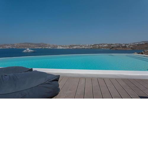 Indigo Villa in Ornos
