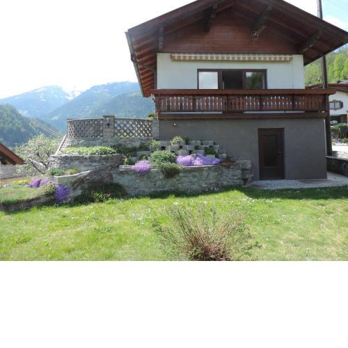 Indipendent House in Flattach